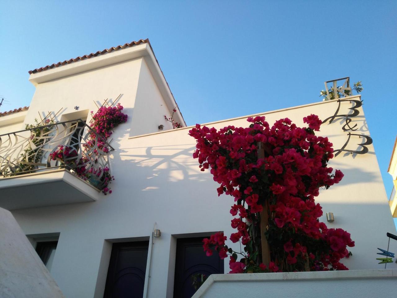 B&B Domus De Janas Санта-Тереза-Галлура Екстер'єр фото